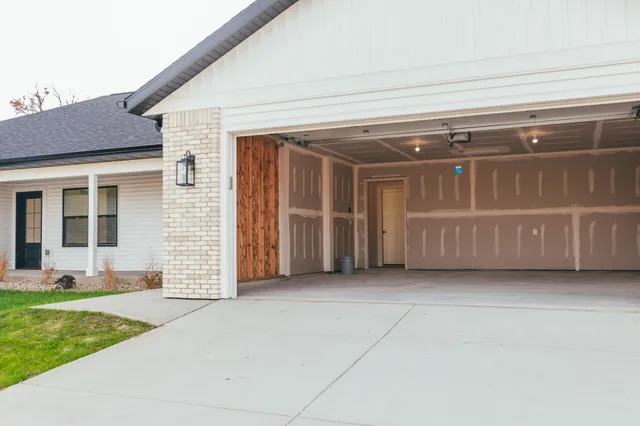 $339,900 | 226 Santa Maria Drive, Unit A, Arlington, WI 53911