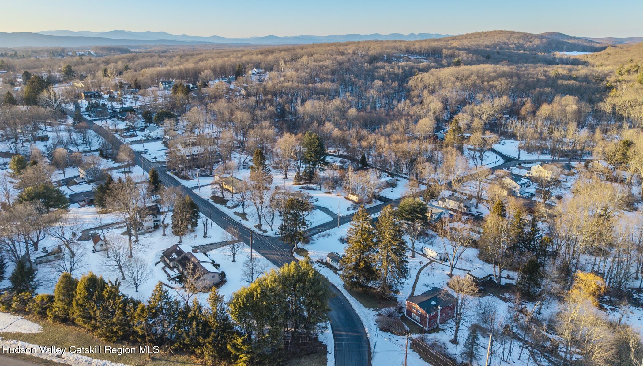 609 New Paltz Road Highland, NY 12528 - Photo 33 of 35 an aerial view of multiple house