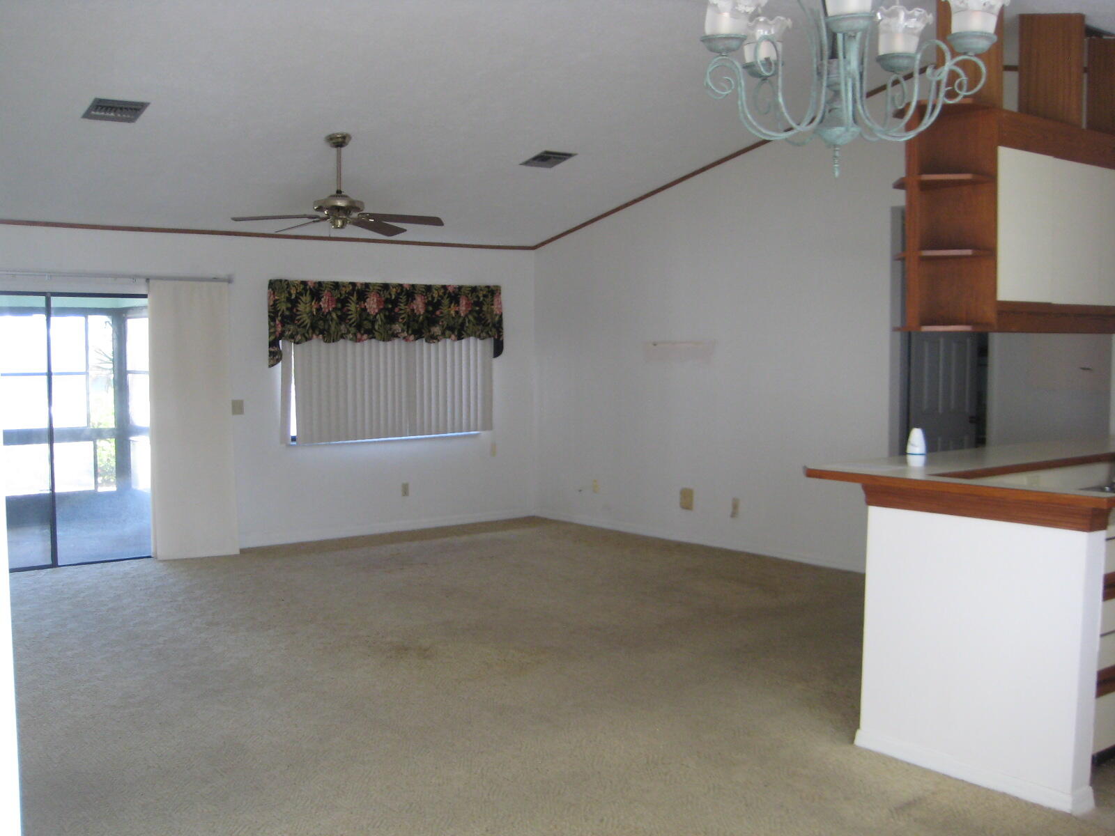 5189 Southeast Horse Point Road Stuart, FL 34997 - Photo 2 of 17 IMG_1135