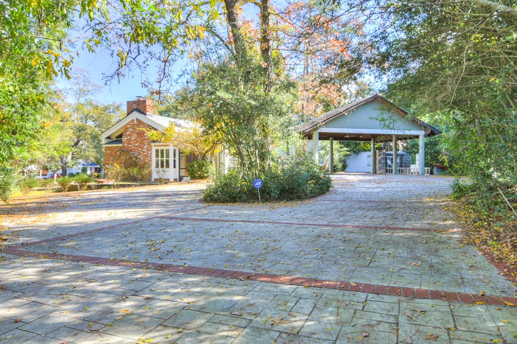 3128 Bransford Road Augusta, GA 30909 - Photo 42 of 45 Driveway