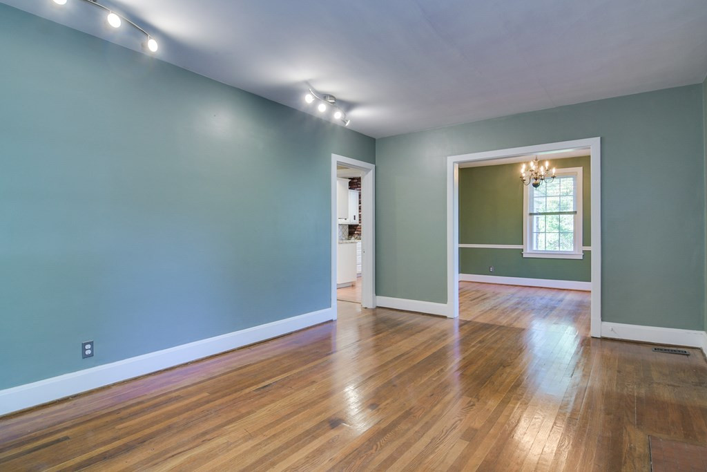 3128 Bransford Road Augusta, GA 30909 - Photo 7 of 45 Living Room