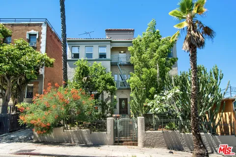 $1,995,000 | 251 North Kenmore Avenue, Los Angeles, CA 90004
