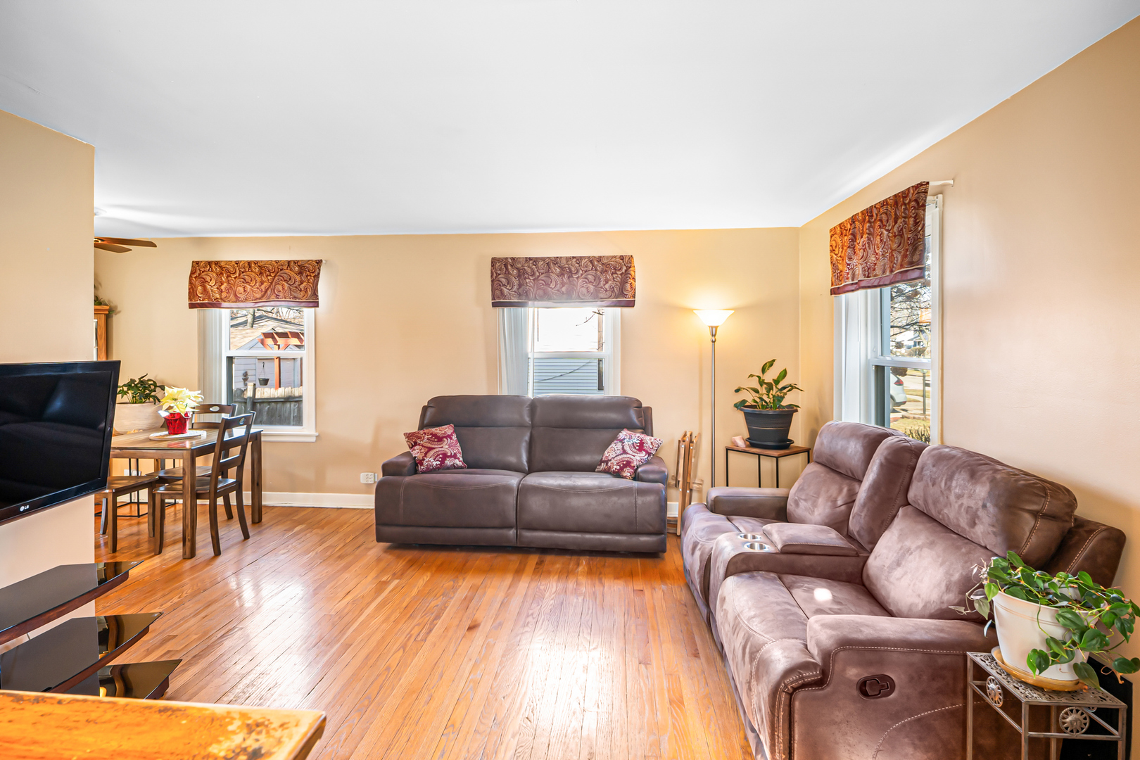 2428 12th Avenue Broadview, IL 60155 - Photo 4 of 18