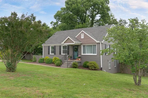 $420,000 | 923 Shauna Drive, Nashville, TN 37214