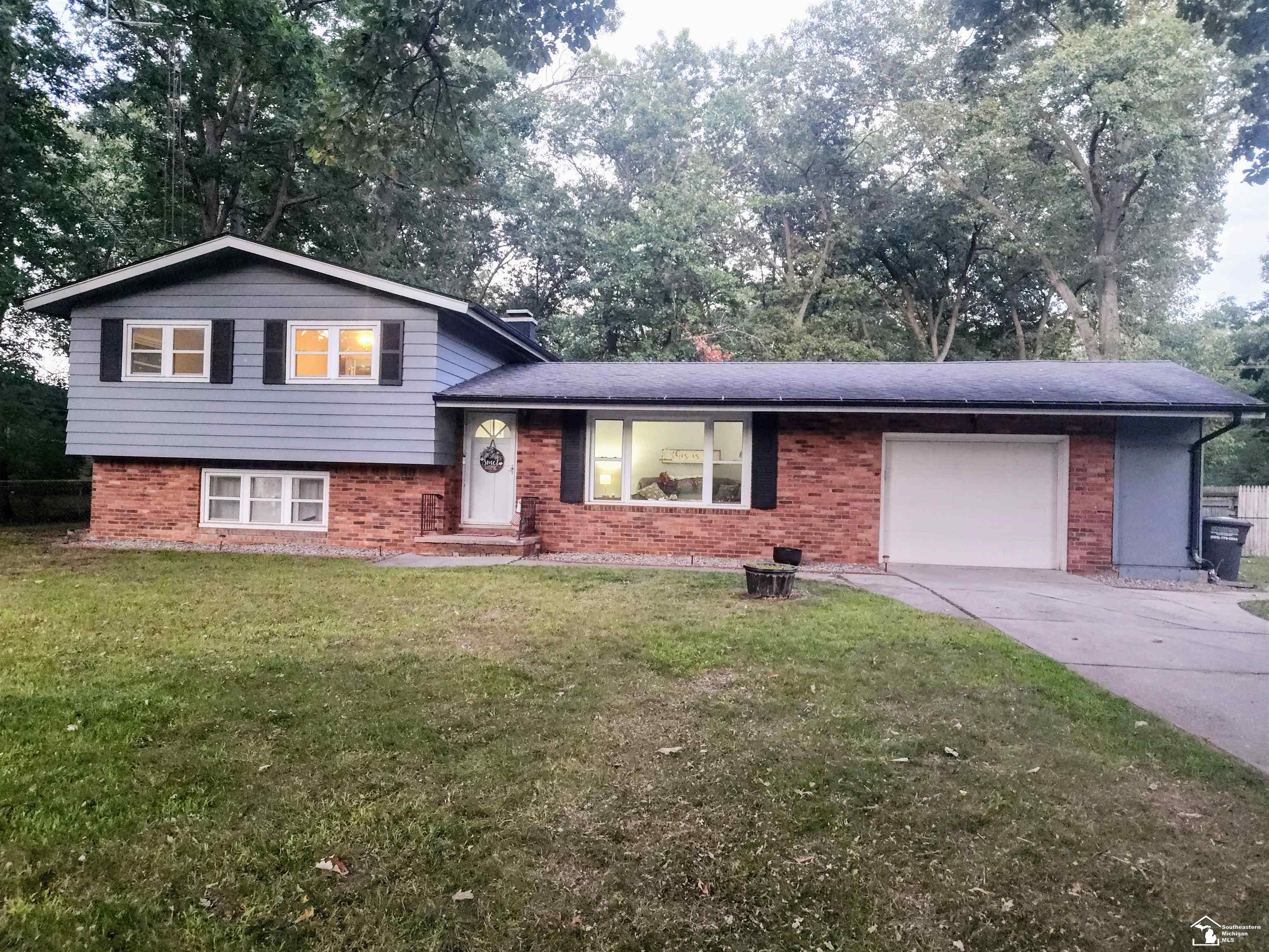 11588 Douglas Road Temperance, MI 48182 - Photo 1 of 12