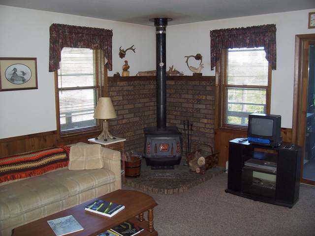 19666 Hebert Road Watersmeet, MI 49969 - Photo 4 of 6 Gallery Image 4