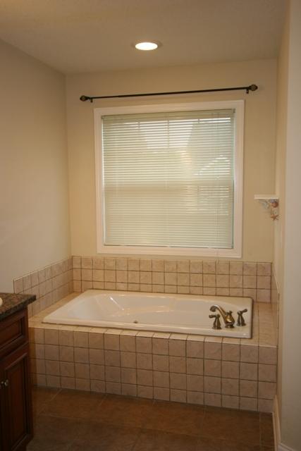 110 Country Way Road Vonore, TN 37885 - Photo 14 of 34 WHIRLPOOL (1)
