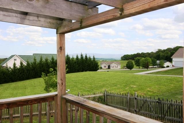 110 Country Way Road Vonore, TN 37885 - Photo 23 of 34 MASTER DECK VIEW