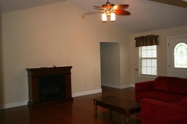 110 Country Way Road Vonore, TN 37885 - Photo 6 of 34 LIV (1)