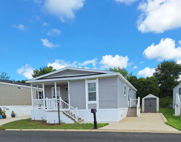 $119,000 | 265 Forestview Drive, Crystal Lake, IL 60014