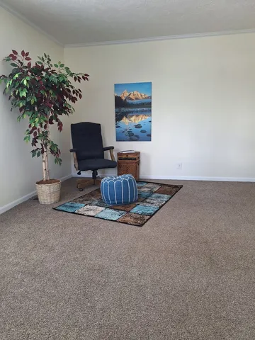 $119,000 | 265 Forestview Drive, Crystal Lake, IL 60014