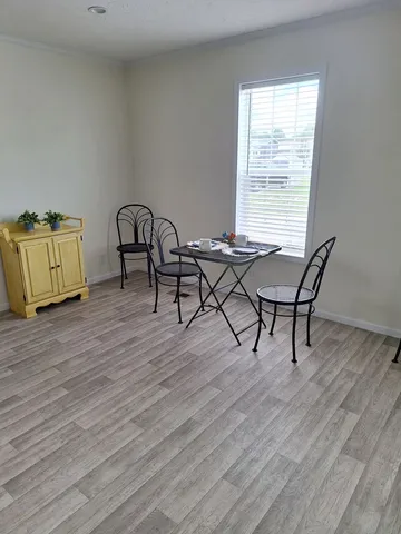 $119,000 | 265 Forestview Drive, Crystal Lake, IL 60014