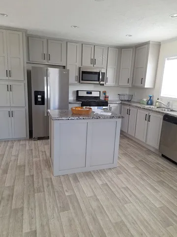 $119,000 | 265 Forestview Drive, Crystal Lake, IL 60014