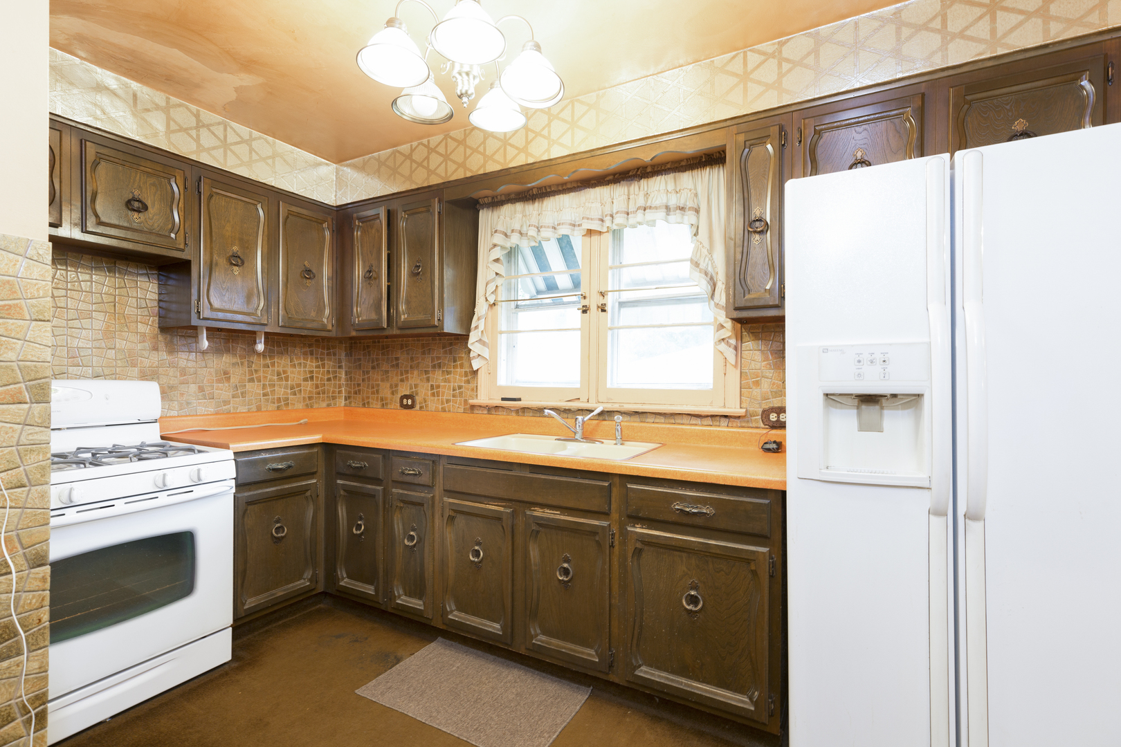 2348 South 7th Avenue North Riverside, IL 60546 - Photo 6 of 15 Gallery Image 6