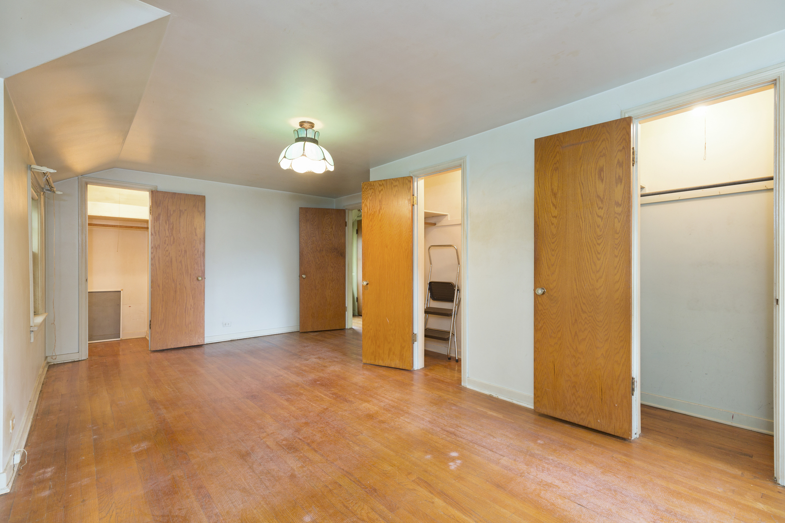 2348 South 7th Avenue North Riverside, IL 60546 - Photo 9 of 15 Gallery Image 9