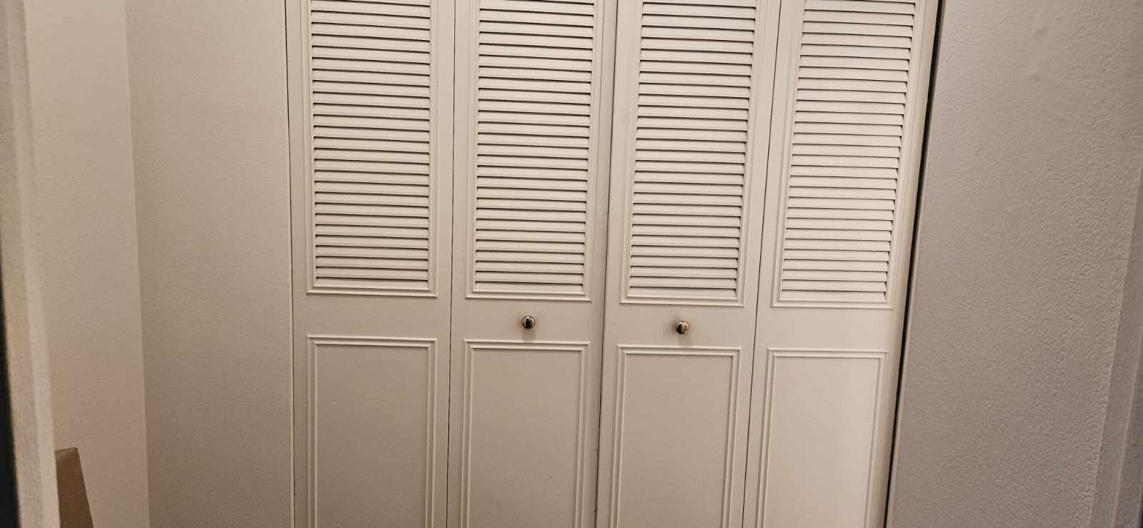 555 West Cornelia Avenue, Unit 2003 Chicago, IL 60657 - Photo 10 of 19