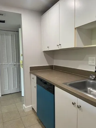 $1,900 | Promenade at Kendale Lakes Condominiums, Miami, FL 33186