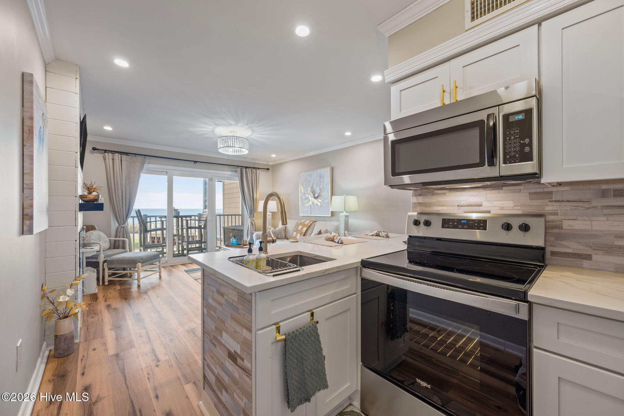 1822 New River Inlet Road, Unit 1102A North Topsail Beach, NC 28460 - Photo 18 of 51 Kitchen