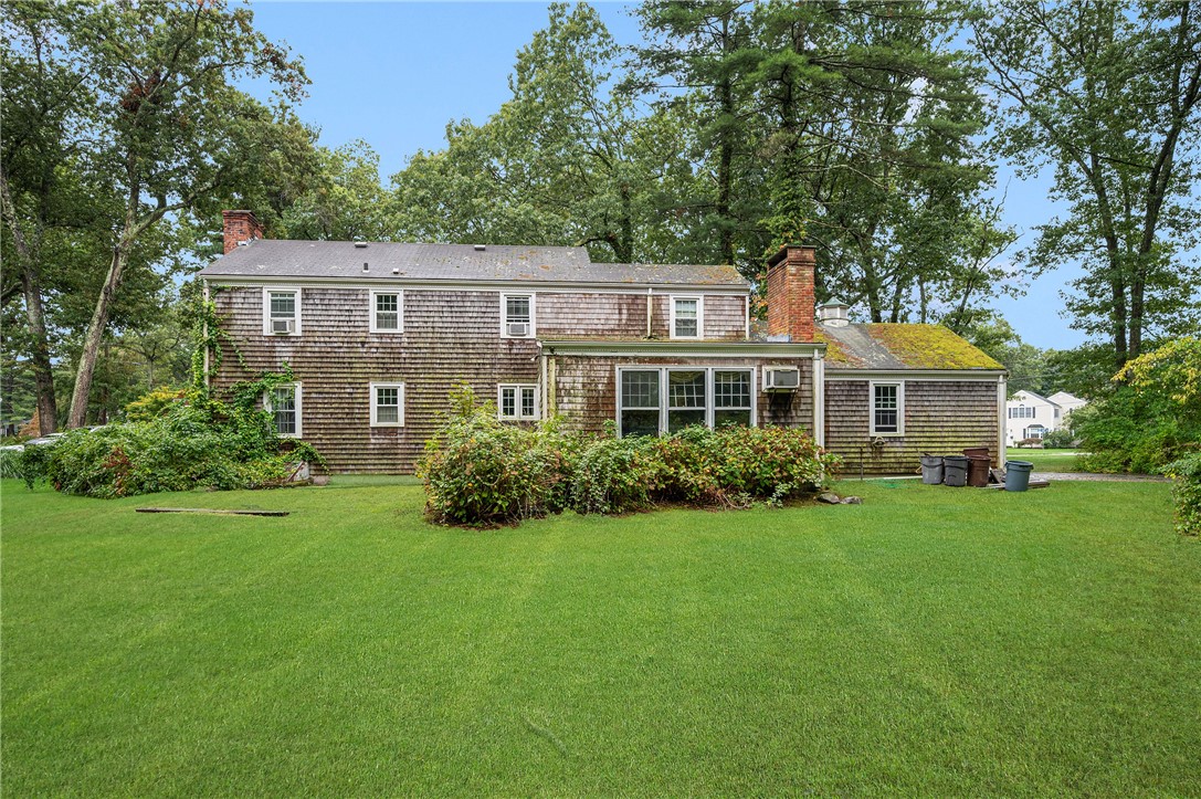 4 Old Chimney Road Barrington, RI 02806 - Photo 7 of 13