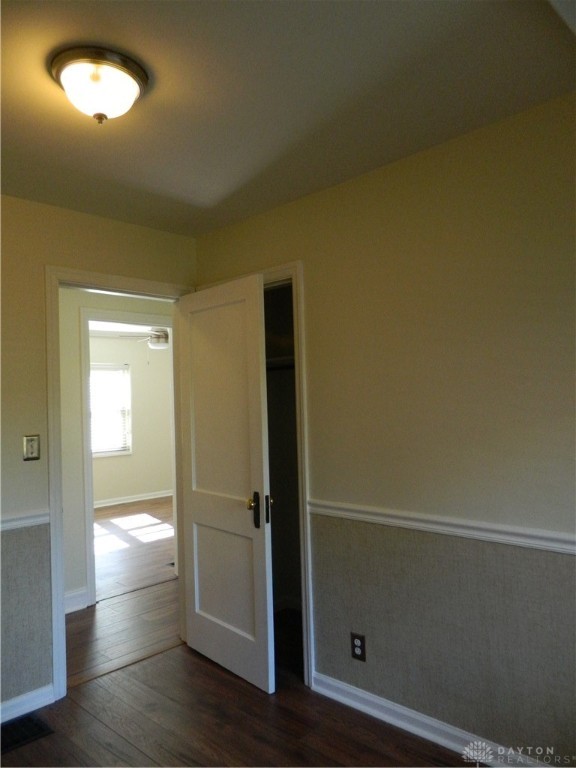 433 Lewiston Road Kettering, OH 45429 - Photo 19 of 28 Gallery Image 19