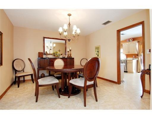 20220 Southwest 49th Court Southwest Ranches, FL 33332 - Photo 7 of 16 Dining Room