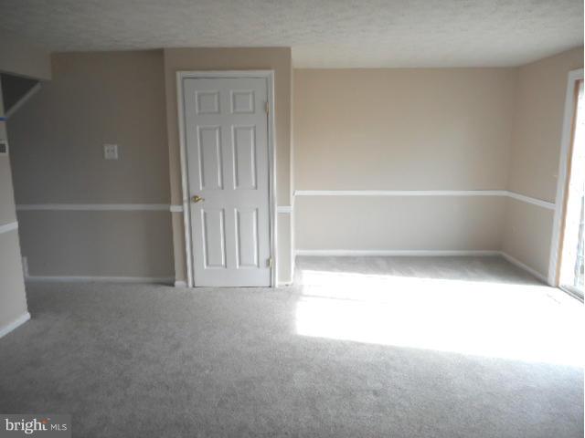 1309 Apple Ridge Court Edgewood, MD 21040 - Photo 7 of 21 Living Room