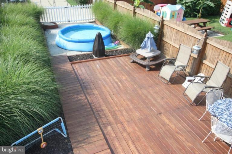 1533 Doxbury Road Towson, MD 21286 - Photo 12 of 30 No grass to cut! Deck covers most of the yard!