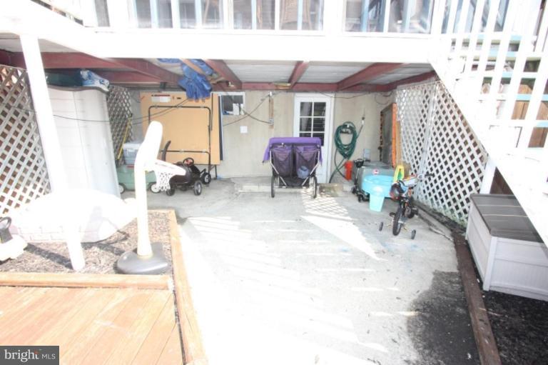 1533 Doxbury Road Towson, MD 21286 - Photo 15 of 30 Level walkout from the basement is under the porch