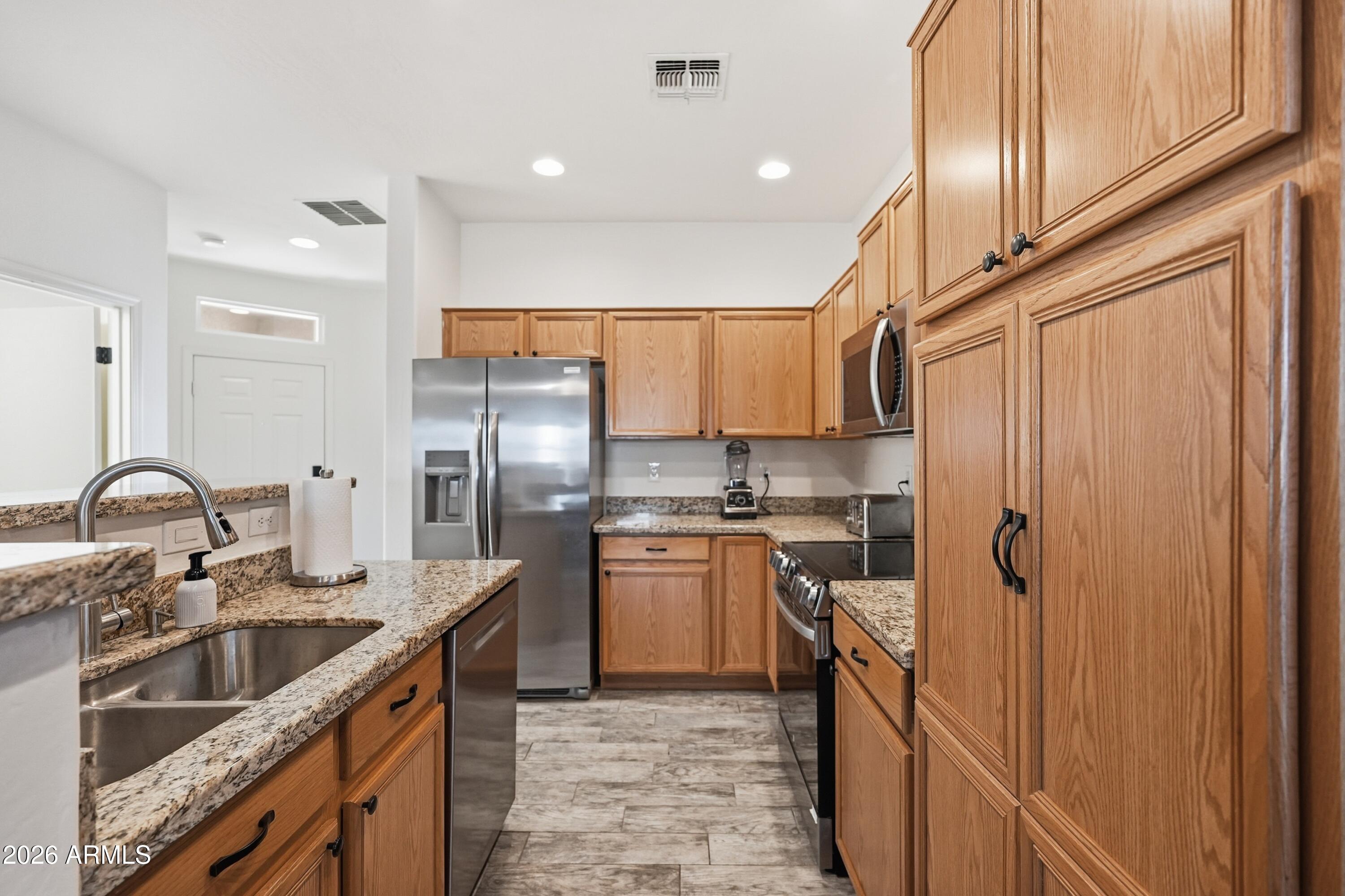 1762 South Rome Street Gilbert, AZ 85295 - Photo 12 of 44 012_ListerPros