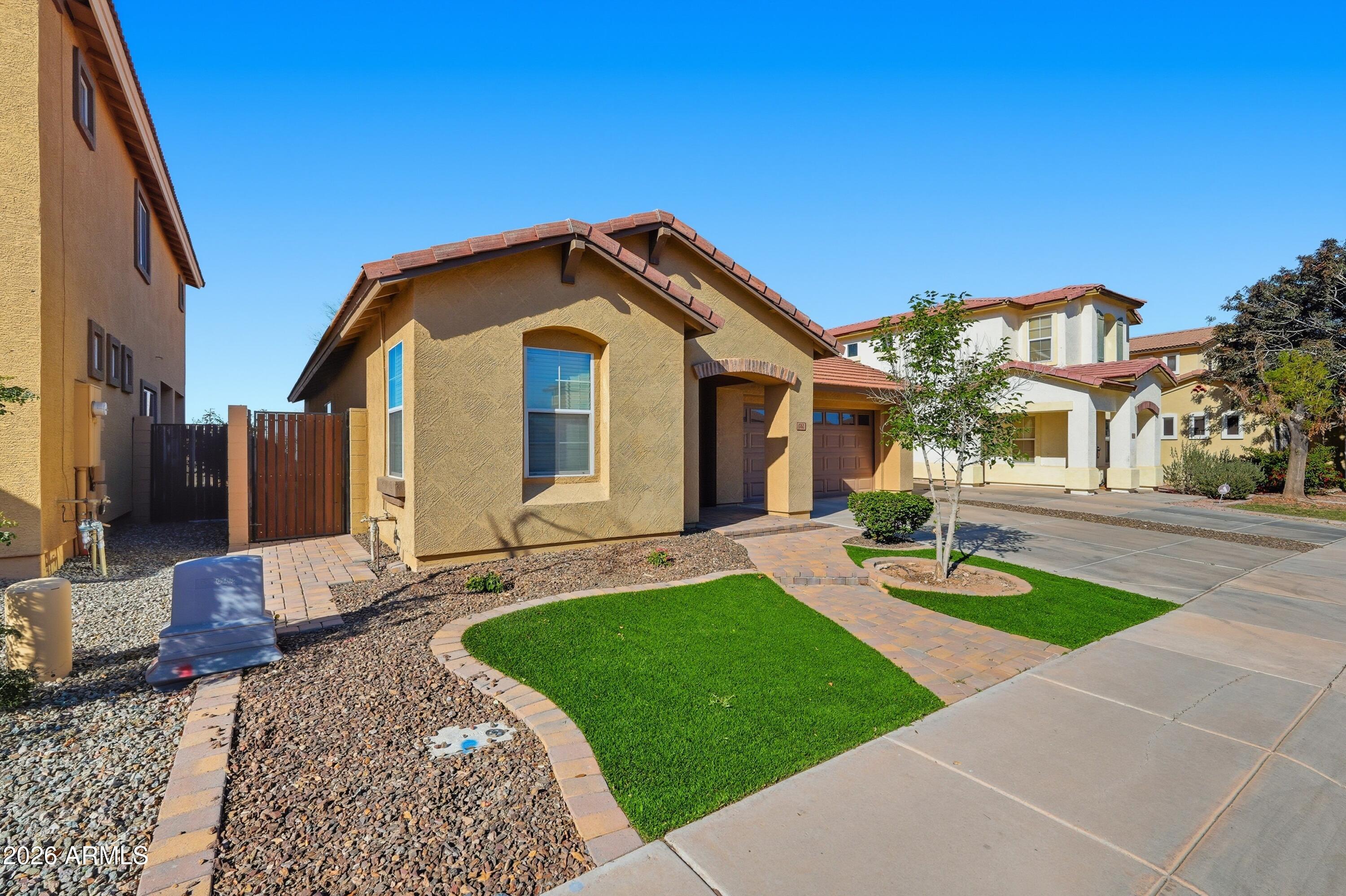 1762 South Rome Street Gilbert, AZ 85295 - Photo 3 of 44 003_ListerPros