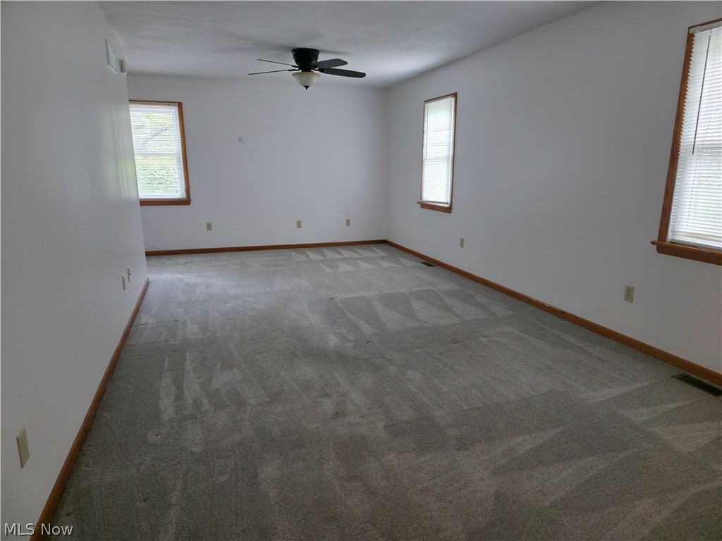 1478 Lockwood Road Barberton, OH 44203 - Photo 22 of 35