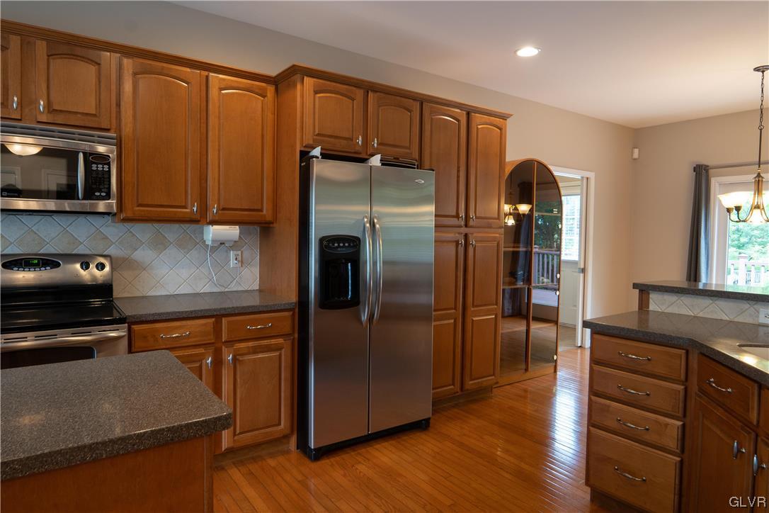 1665 Deer Path Road Easton, PA 18040 - Photo 12 of 50 Gallery Image 12