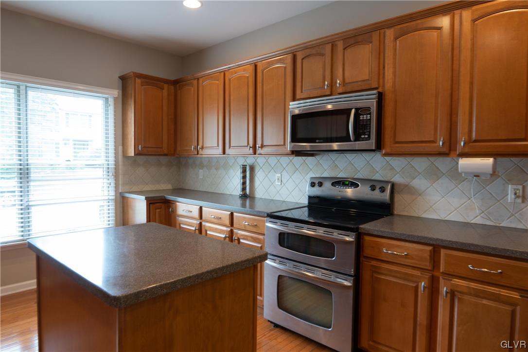 1665 Deer Path Road Easton, PA 18040 - Photo 8 of 50 Gallery Image 8