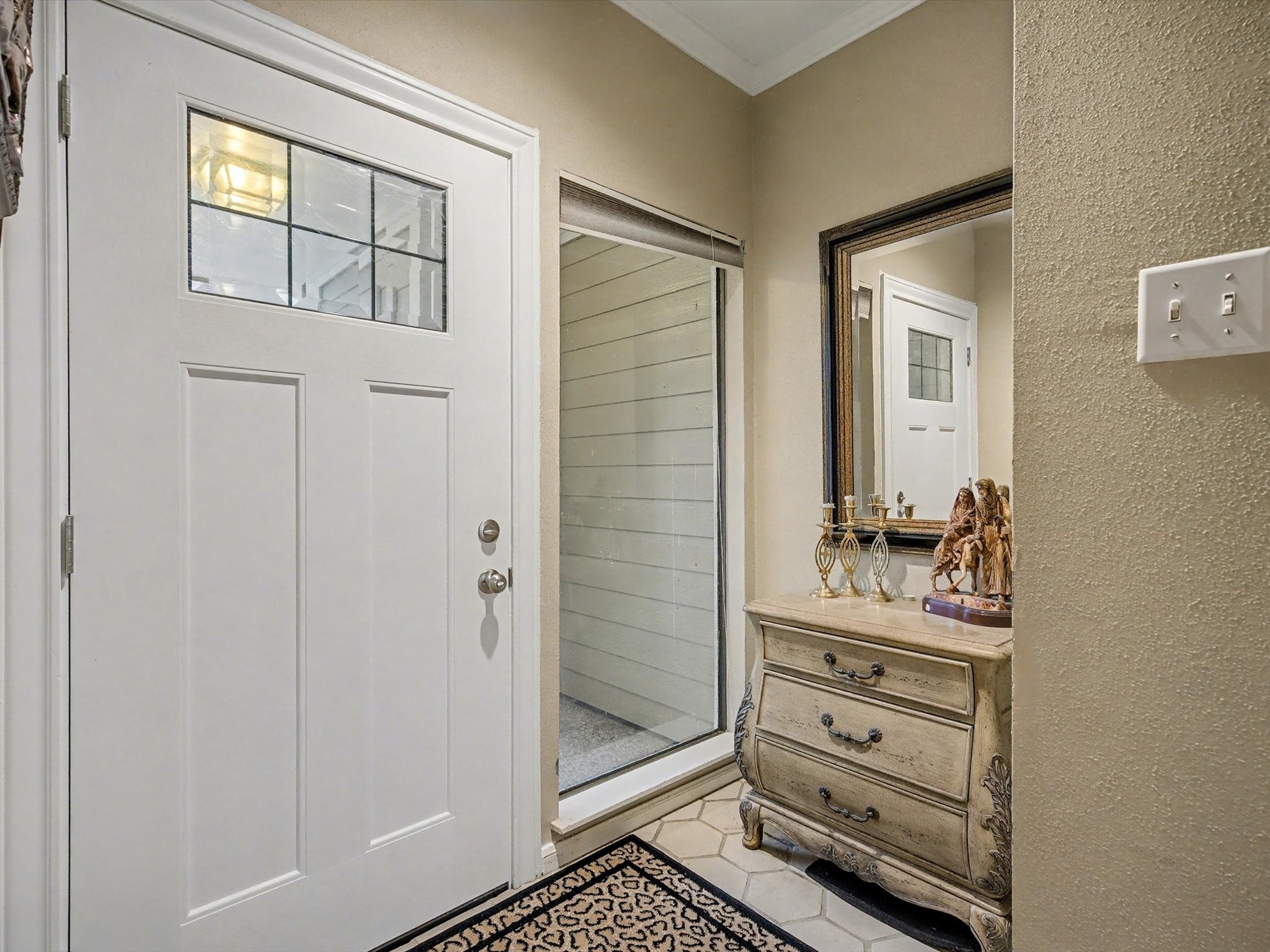 75 April Point Drive South Conroe, TX 77356 - Photo 3 of 18 a bathroom with a bathtub a mirror and shower view