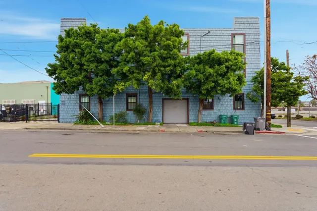 $675,000 | 1004 9th Avenue, Oakland, CA 94606