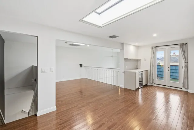 $675,000 | 1004 9th Avenue, Oakland, CA 94606