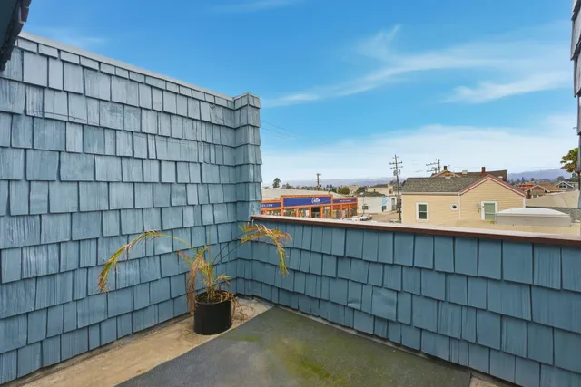 $675,000 | 1004 9th Avenue, Oakland, CA 94606