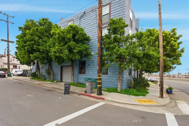 $675,000 | 1004 9th Avenue, Oakland, CA 94606