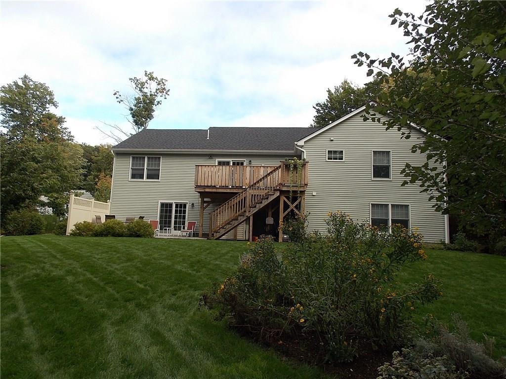 45 Donica Road York, ME 03909 - Photo 3 of 34 Photo