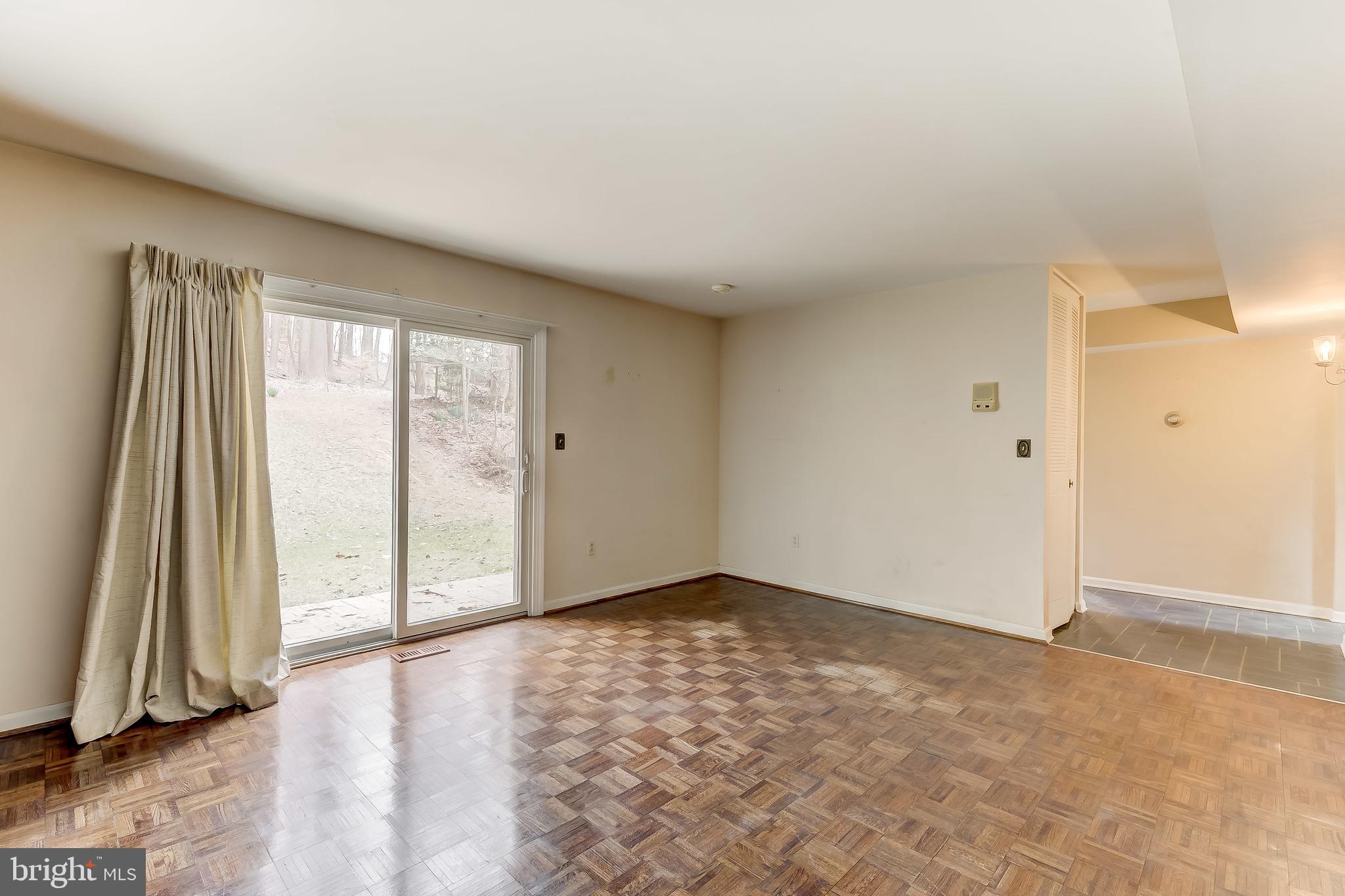 1204 Temfield Road Baltimore, MD 21286 - Photo 11 of 53 Updated Slider to rear yard