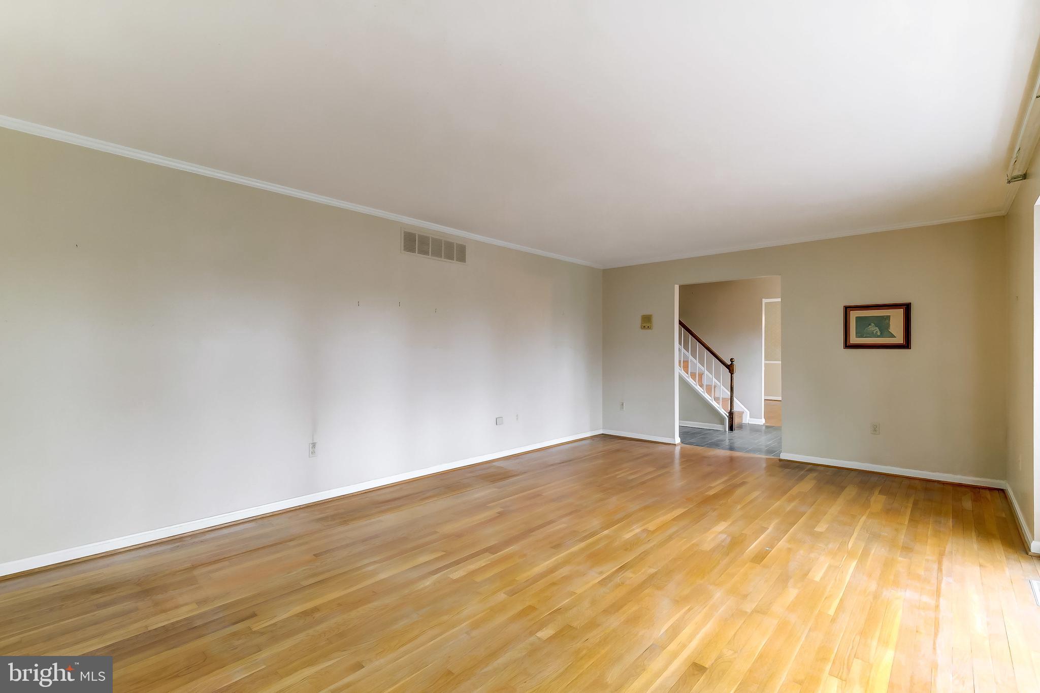 1204 Temfield Road Baltimore, MD 21286 - Photo 8 of 53 Original Hardwood Floors