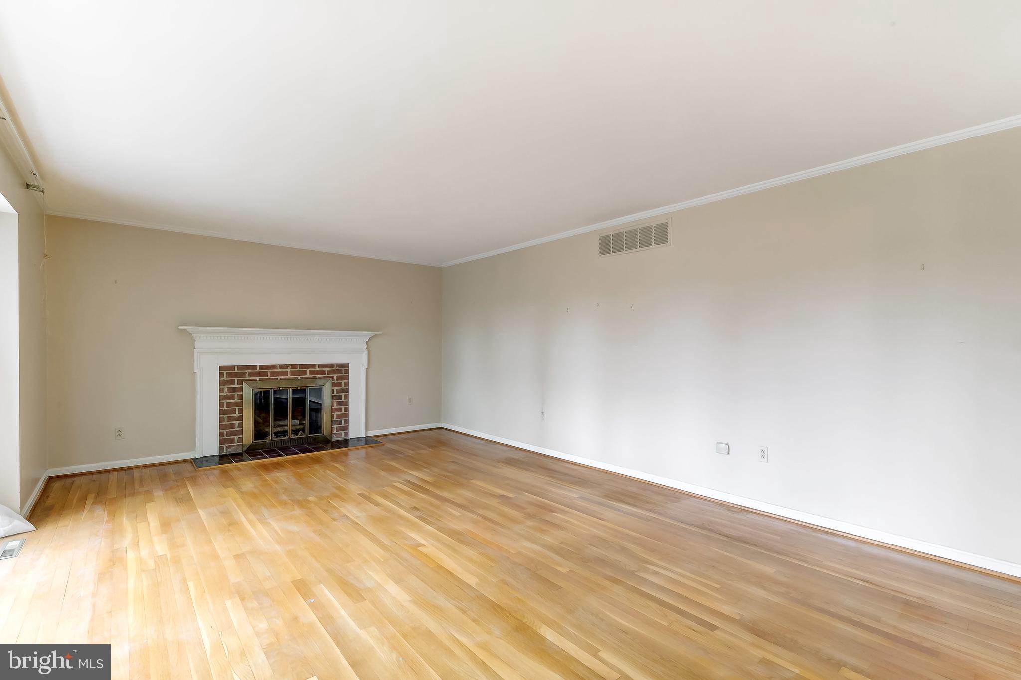 1204 Temfield Road Baltimore, MD 21286 - Photo 9 of 53