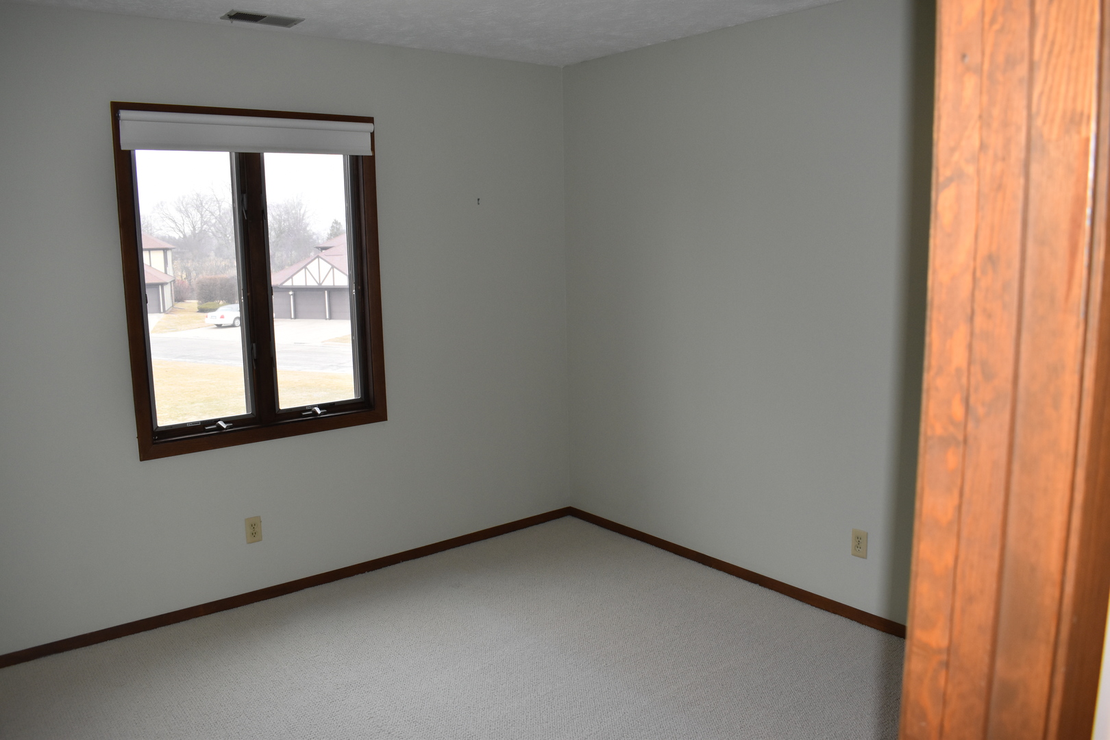 44 Crystal Court, Unit B2 Pontiac, IL 61764 - Photo 13 of 20