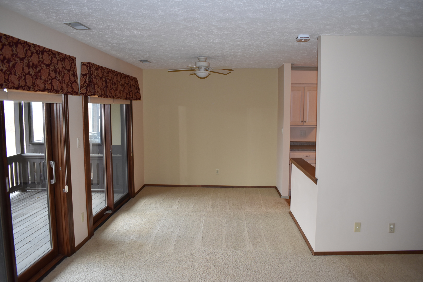 44 Crystal Court, Unit B2 Pontiac, IL 61764 - Photo 4 of 20