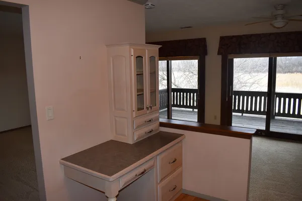 $122,900 | 44 Crystal Court, Unit B2, Pontiac, IL 61764