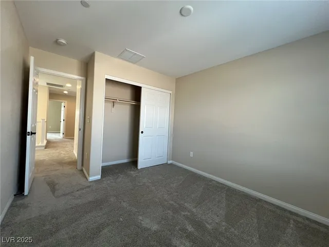 $2,495 | 6567 Dove Point Place, Las Vegas, NV 89130
