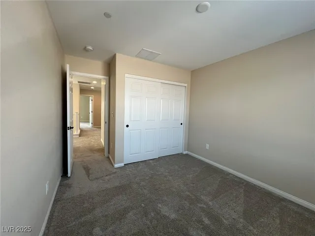 $2,495 | 6567 Dove Point Place, Las Vegas, NV 89130