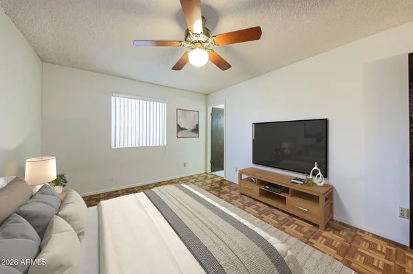 $2,275 | 18422 North 30th Lane, Phoenix, AZ 85053