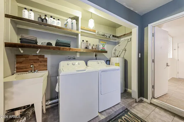 $2,275 | 18422 North 30th Lane, Phoenix, AZ 85053