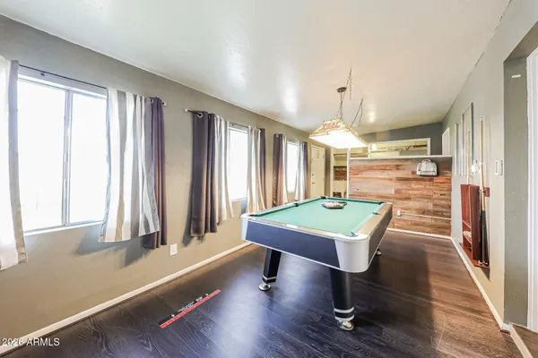 $2,400 | 18422 North 30th Lane, Phoenix, AZ 85053